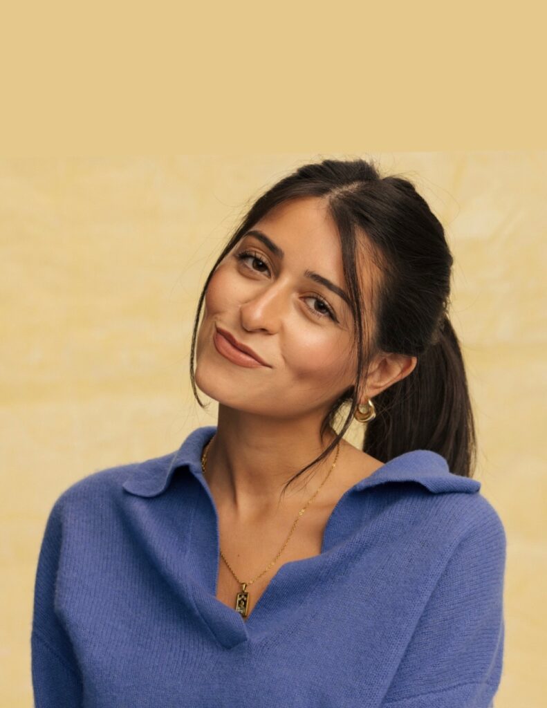 Photo of Daniela Mora. Live In Greenwich Village.